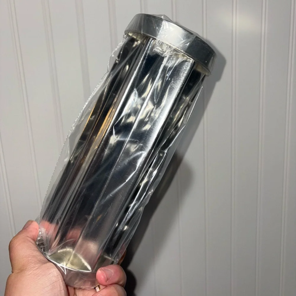 Vintage NEW The Pampered Chef Bread Tube Star